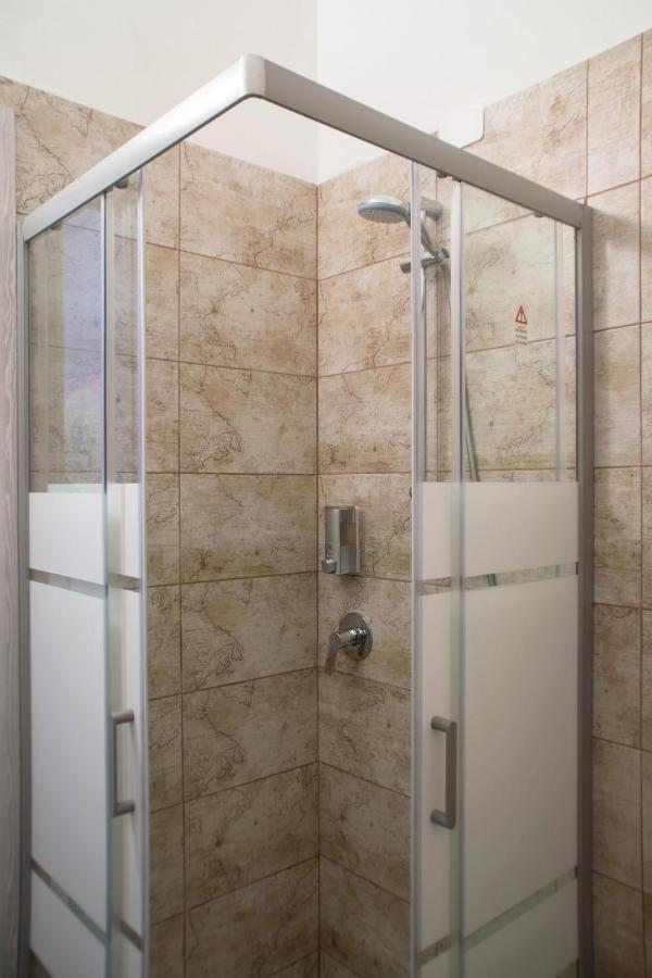 Tiber Rooms Testaccio Roma Exterior foto